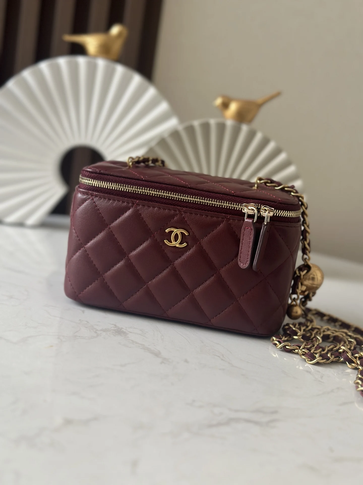 Chanel 66015 Large Cosmetic Bag Crossbody Bag