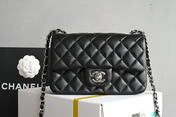 1116 CF Classic Flap Large Mini Crossbody Bag Replica Chanel womens bags