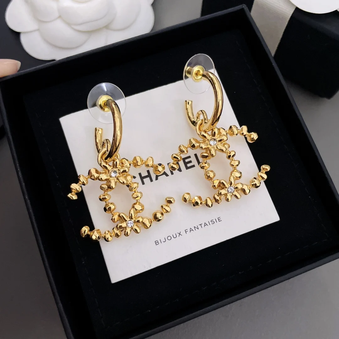 Chanel Square gold stud earrings