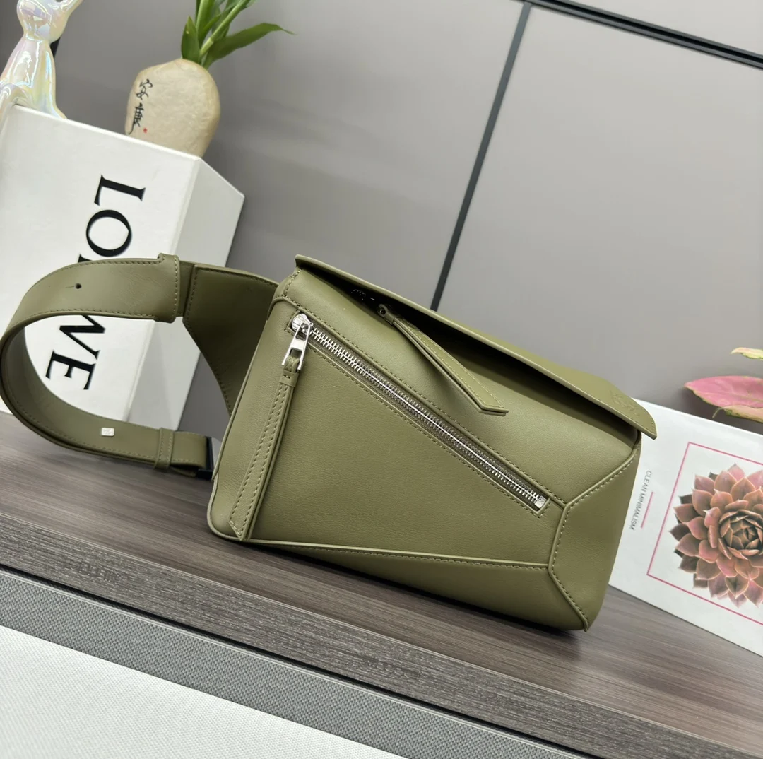 Loewe 062344 Small Puzzle Bumbag Loewe 062344 Small Puzzle Bumbag