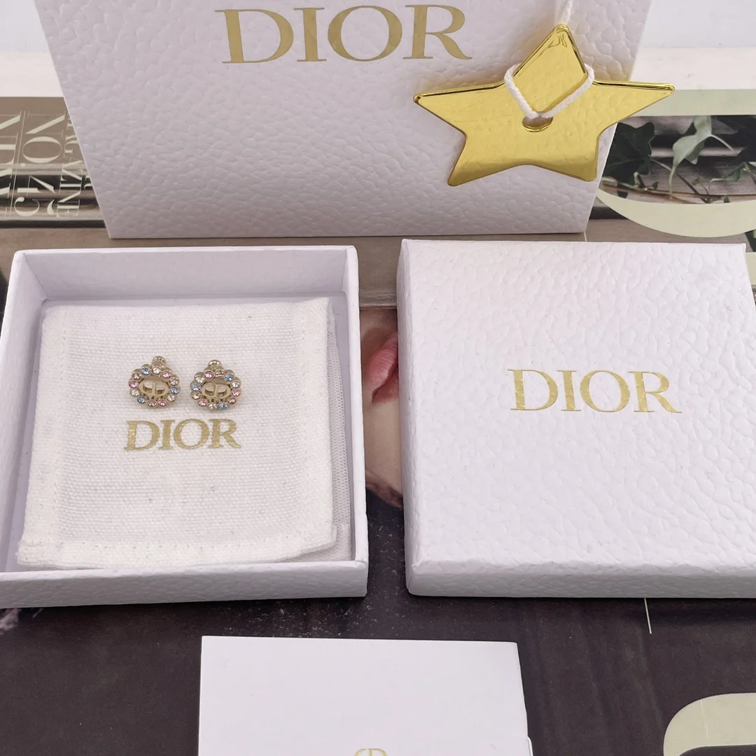 Dior Small circle colored diamond stud earrings