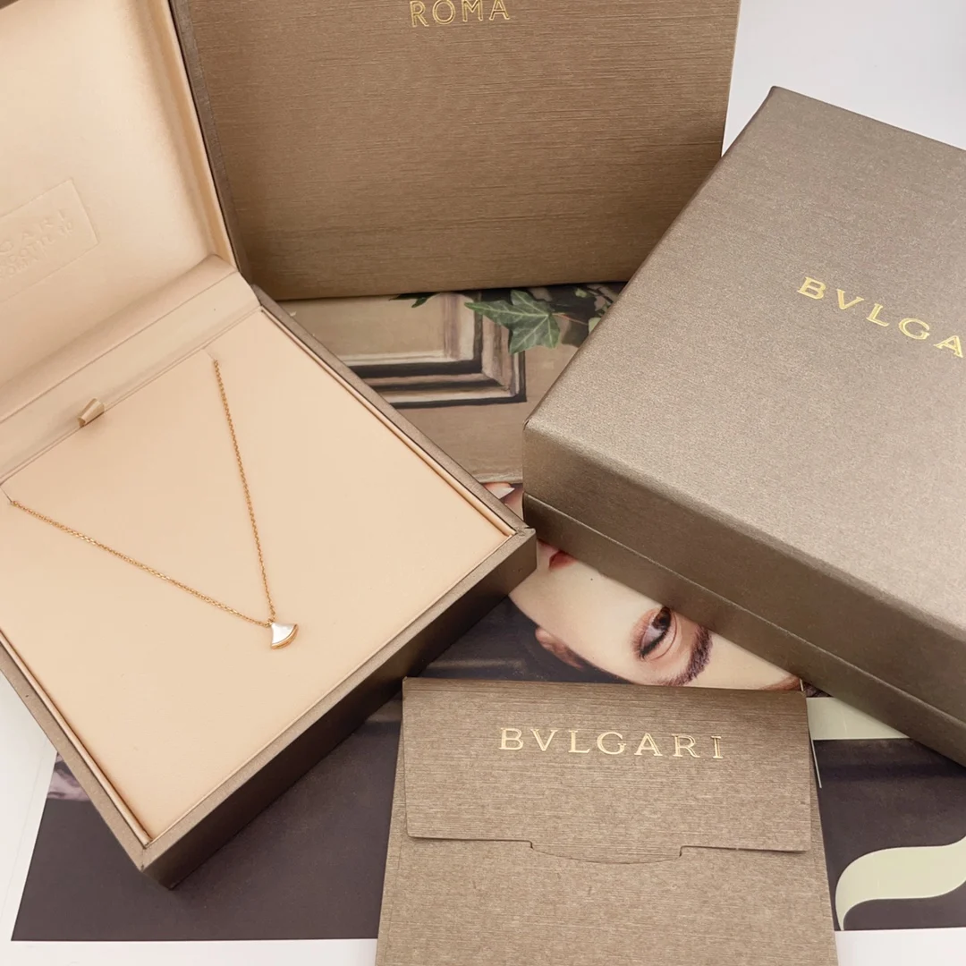 Bvlgari 215602 [B Mini White Clam Shell Fan Necklace] Available in custom-made solid gold, finely crafted sterling silver gold-plated version, SKU P300M082