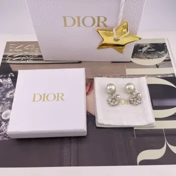Full Diamond Daisy Beaded Earrings Replica Dior Earrings