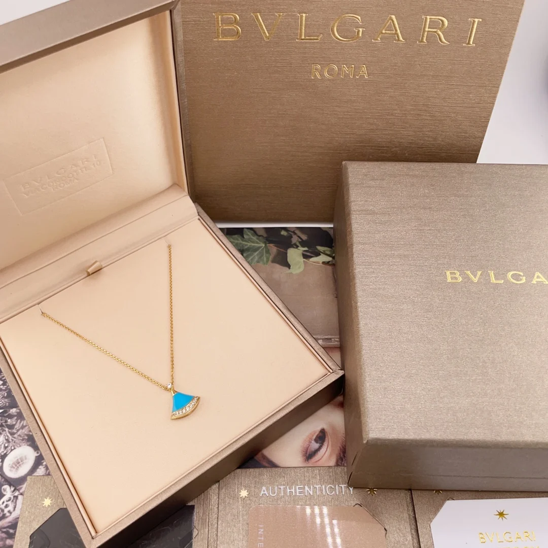 Bvlgari Turquoise pendant necklace Bvlgari Turquoise pendant necklace