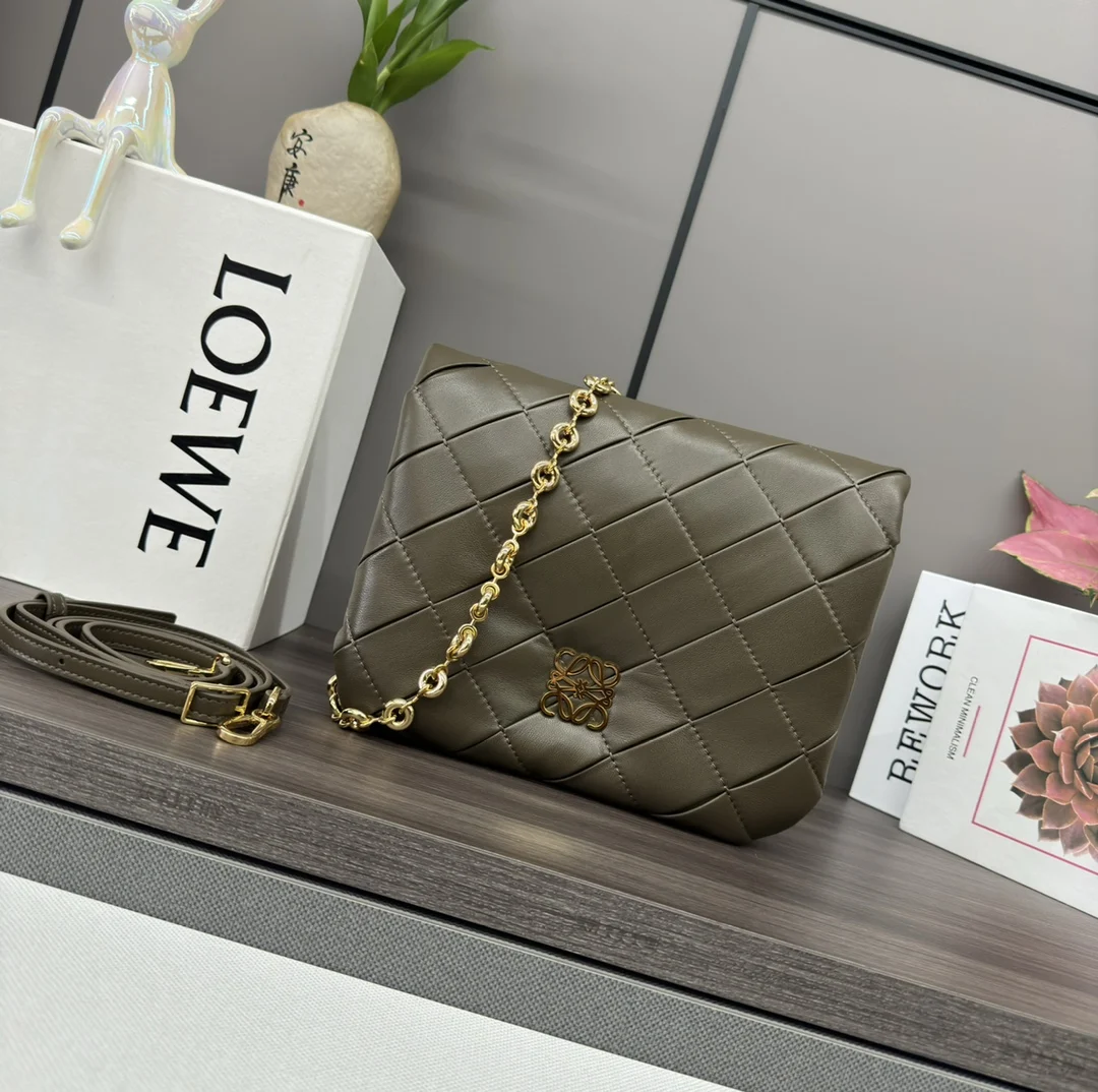 Loewe 062466 Puffer Goya Bag