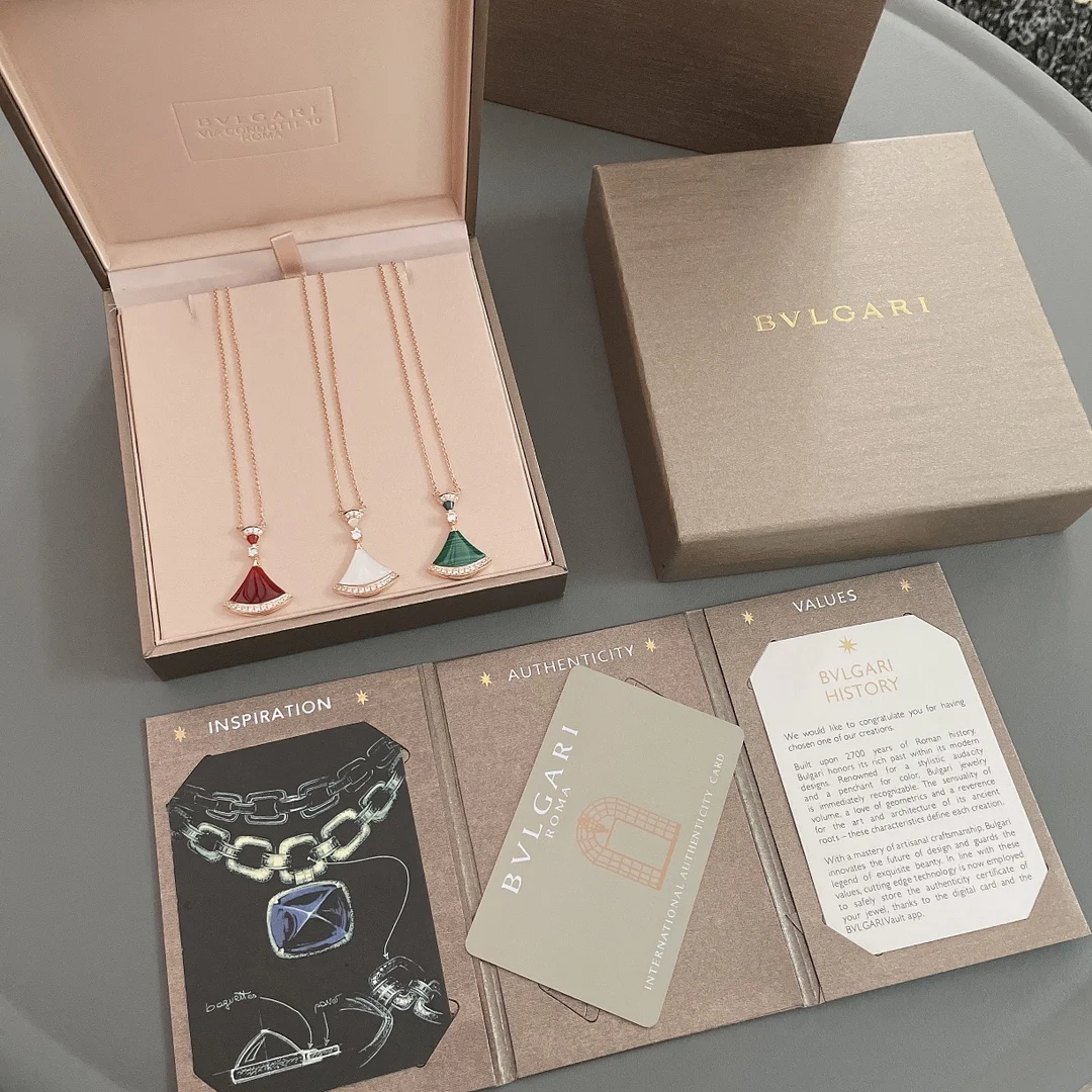 Bvlgari Sterling silver handcrafted necklace