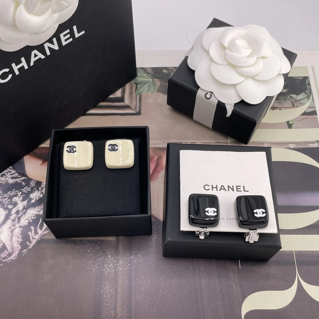 Chanel Vintage Chanel Square Clip-on Earrings