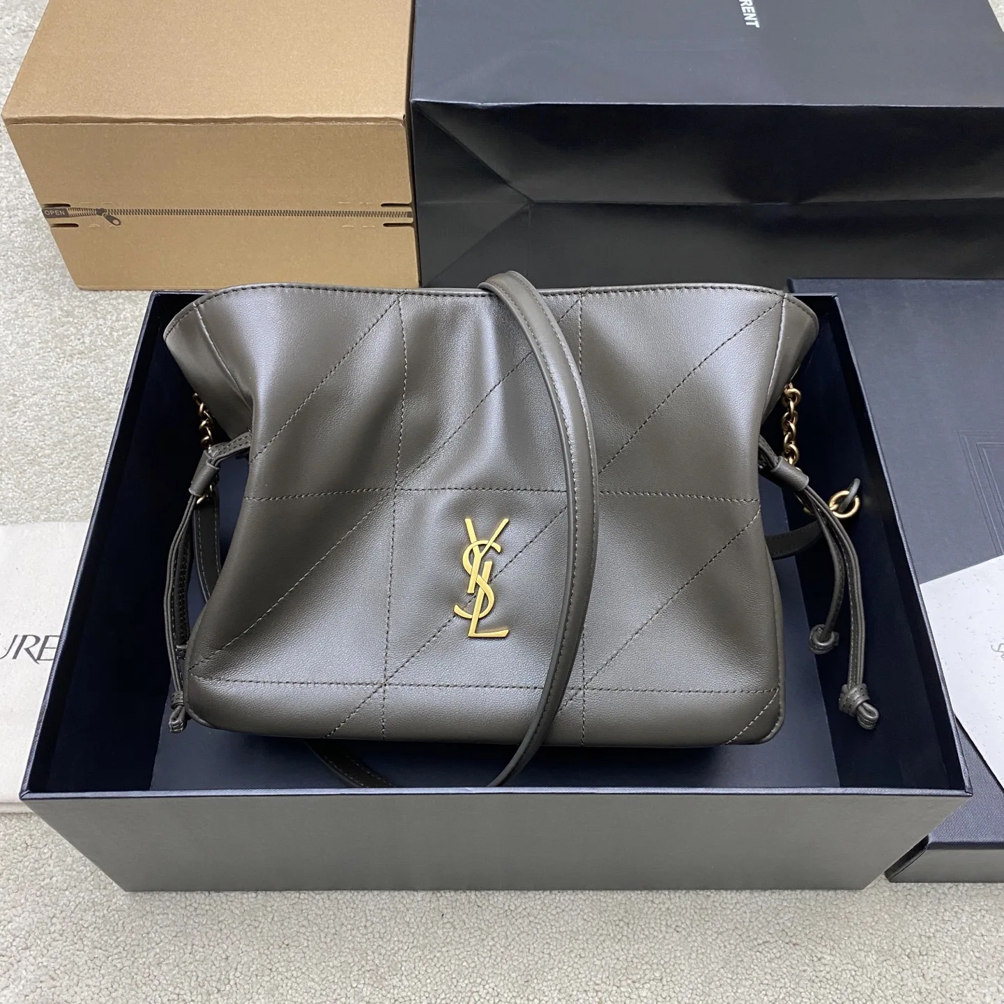SAINT LAURENT 862712 Jamie 4.3 Large Lucky Bag Small