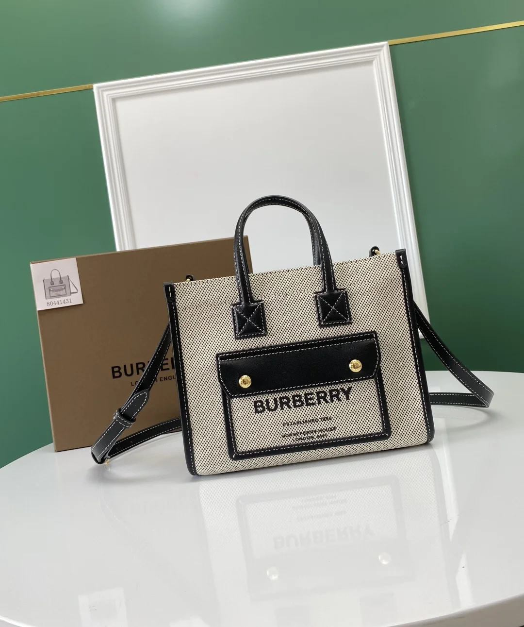 Burberry 143153 Horseferry Print Tote Bag Freya