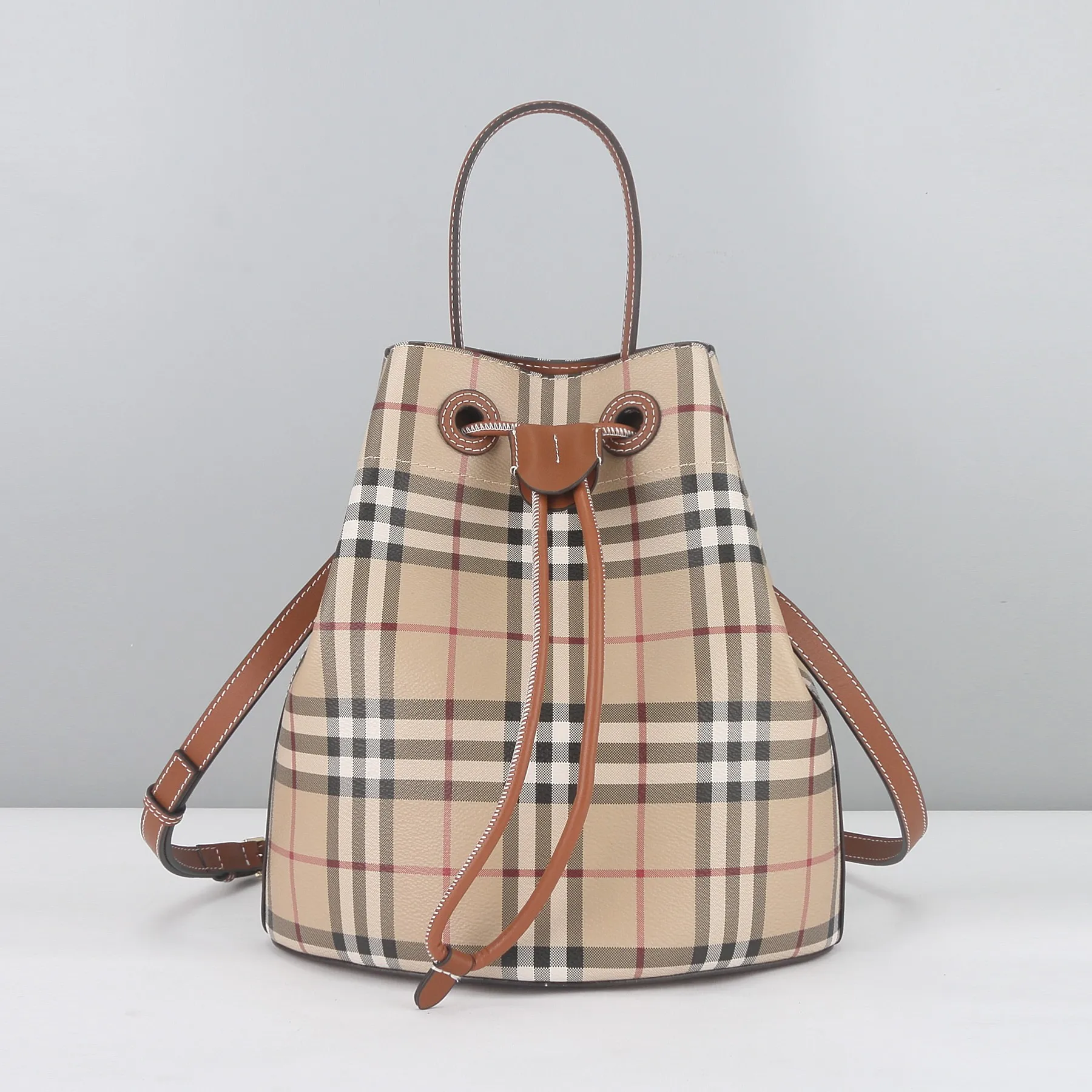 Burberry 59611 Checkered Brown Bucket Bag Women s Tote Crossbody Bag Burberry 59611 Checkered Brown Bucket Bag Women s Tote Crossbody Bag