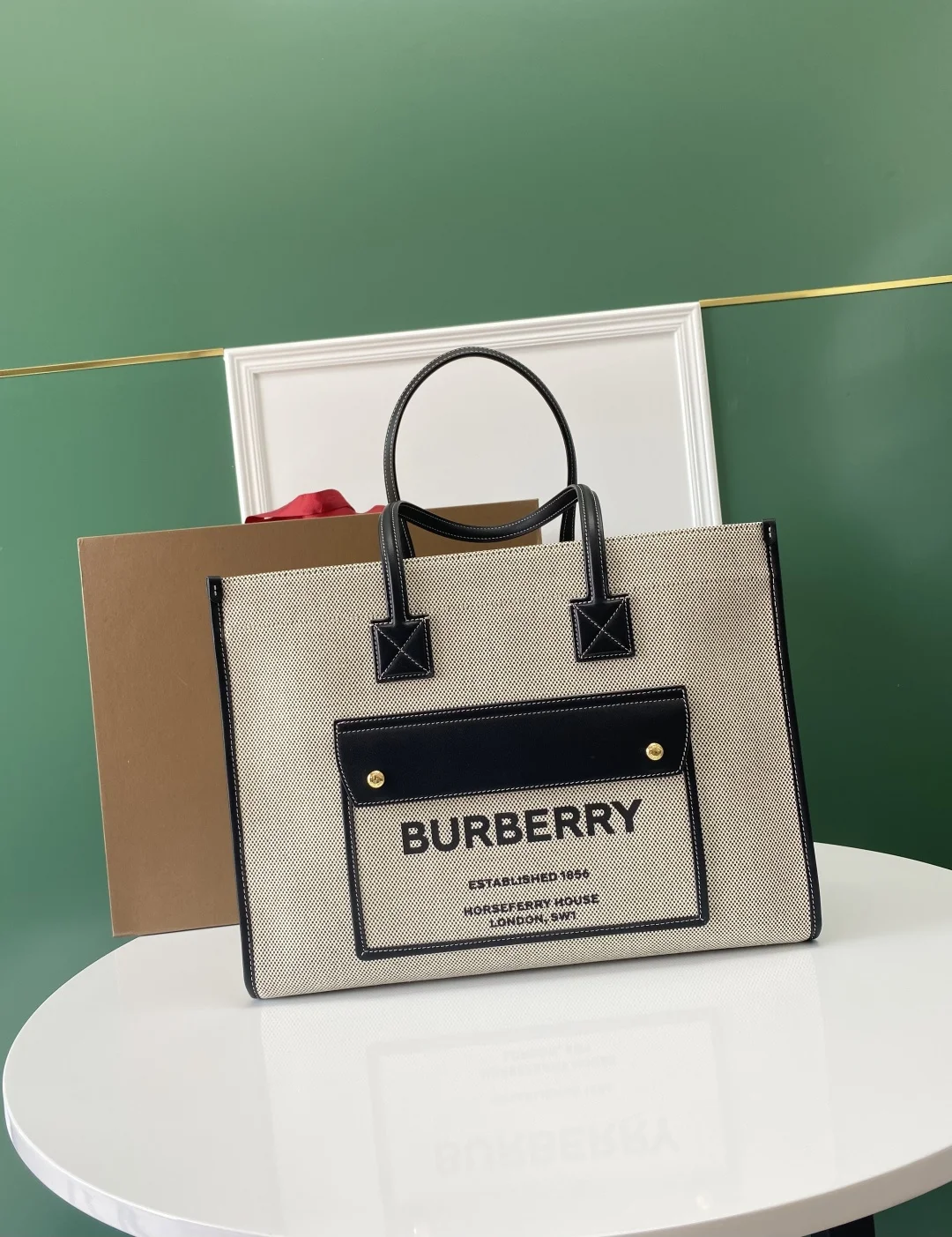 Burberry 129157 Horseferry Print Tote Bag Women s Shoulder Bag Burberry 129157 Horseferry Print Tote Bag Women s Shoulder Bag
