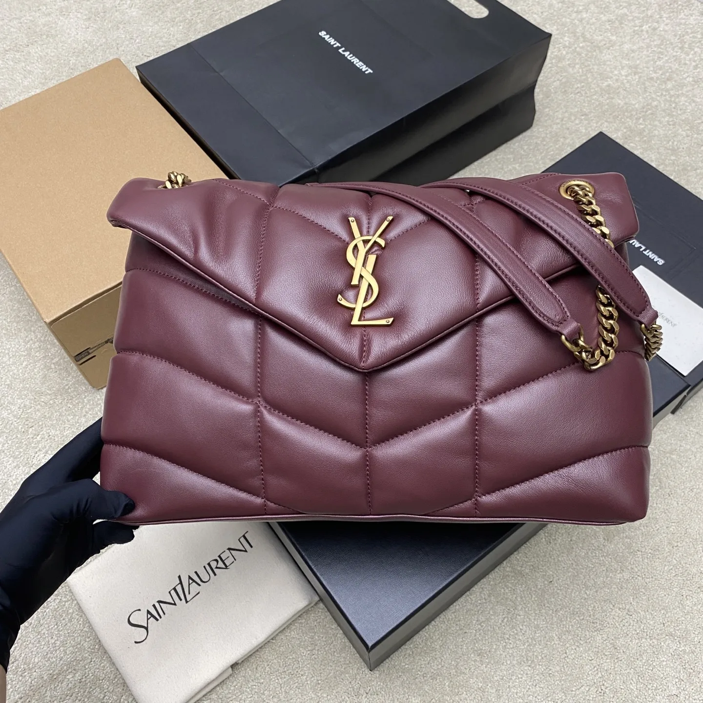 SAINT LAURENT 577475 LOULOU UFFER Large Quilted Lambskin Shoulder Bag SAINT LAURENT 577475 LOULOU UFFER Large Quilted Lambskin Shoulder Bag