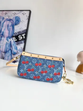 Original overseas M13994 Pochette Accessoires handbag shoulder bag Replica Louis Vuitton womens bags