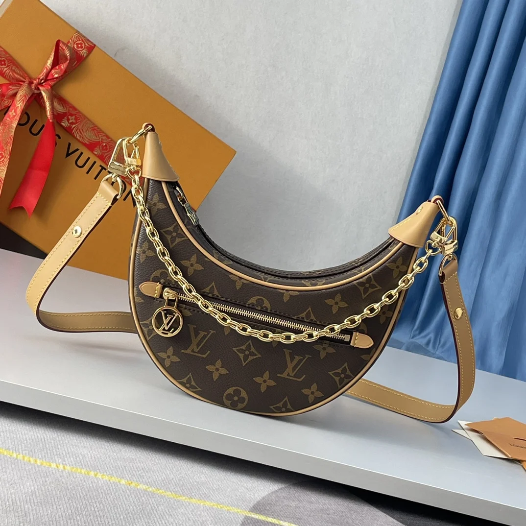 Louis Vuitton Overseas Original M81098 Croissant Handbag Crossbody Bag