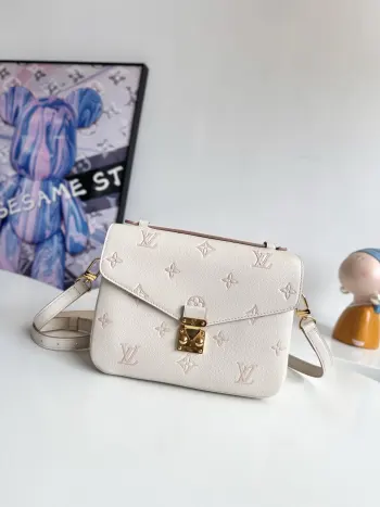 Overseas Original M14977 Pochette Metis Handbag Women s Tote Crossbody Bag Replica Louis Vuitton womens bags