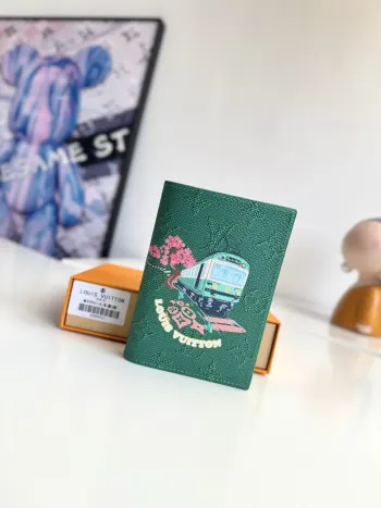 Overseas Original M25967 Wallet Replica Louis Vuitton wallets