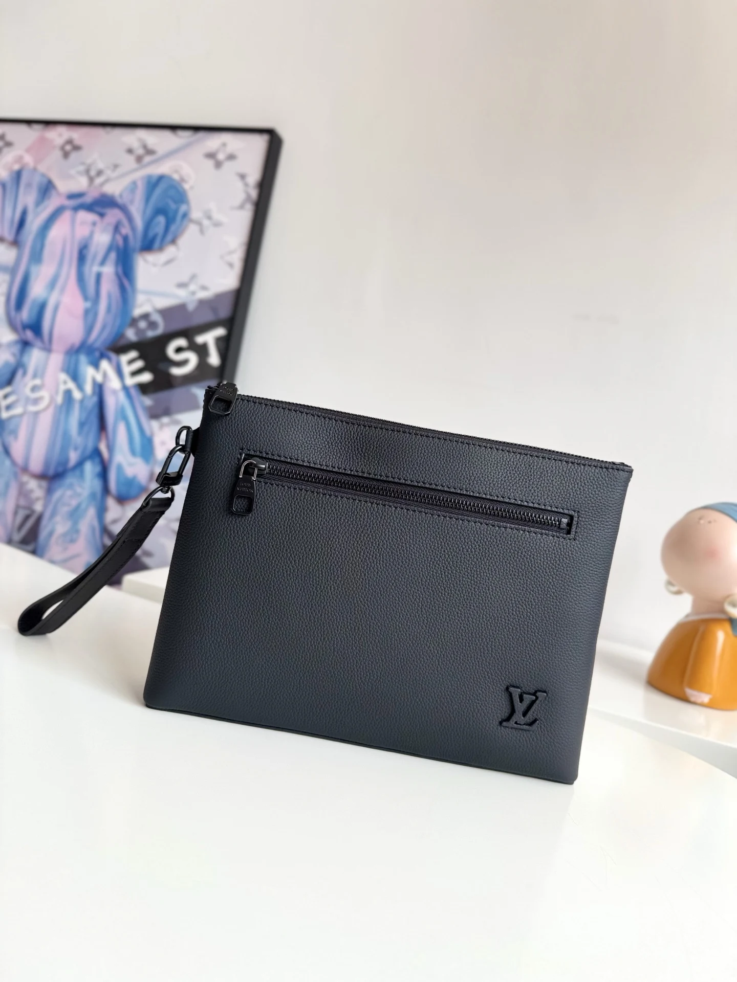 Louis Vuitton Overseas Original M25955 ID Clutch