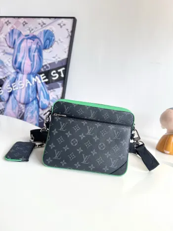 Overseas Original M26052 Trio Messenger Bag Crossbody Bag Replica Louis Vuitton mens bags