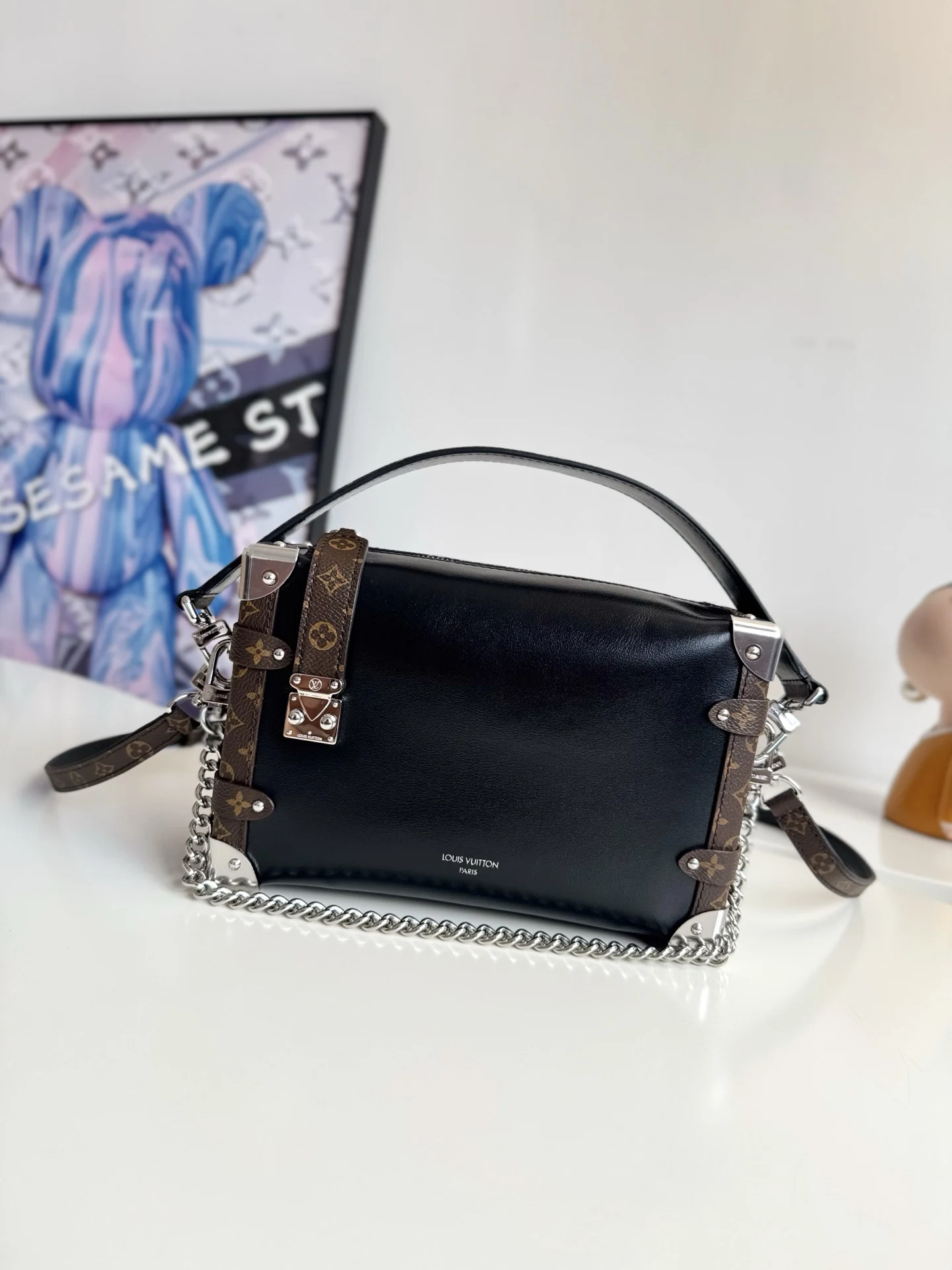 Louis Vuitton Overseas Original M15195 Side Trunk Vibe Handbag Tote Crossbody Bag Louis Vuitton Overseas Original M15195 Side Trunk Vibe Handbag Tote Crossbody Bag