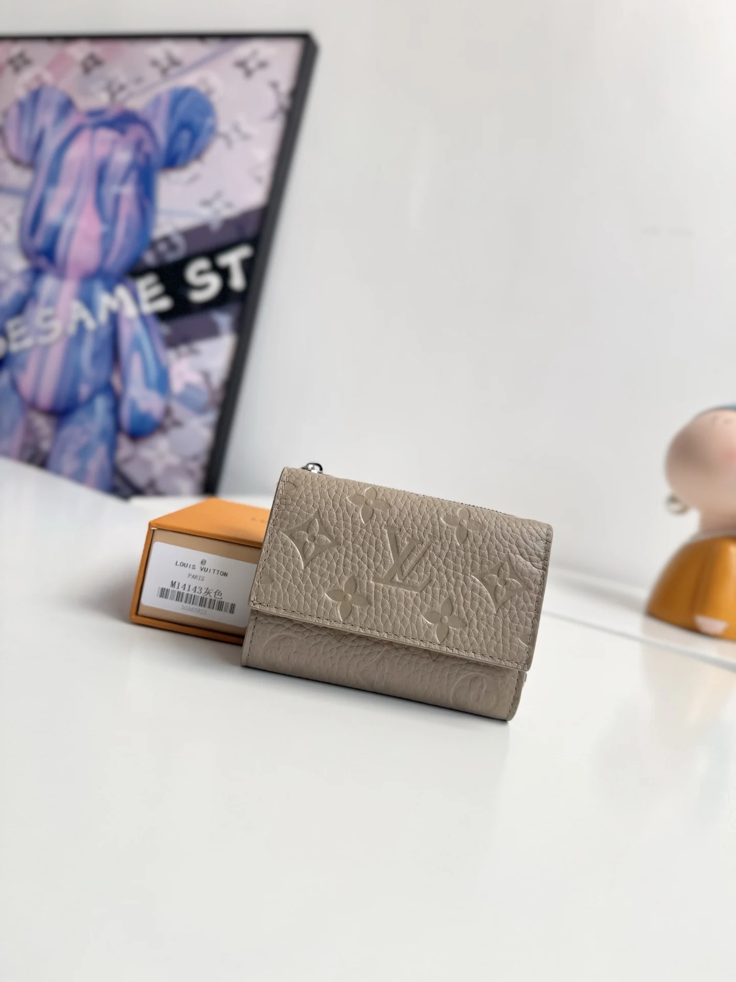 Louis Vuitton Overseas Original M14143 Slender Pilot Wallet