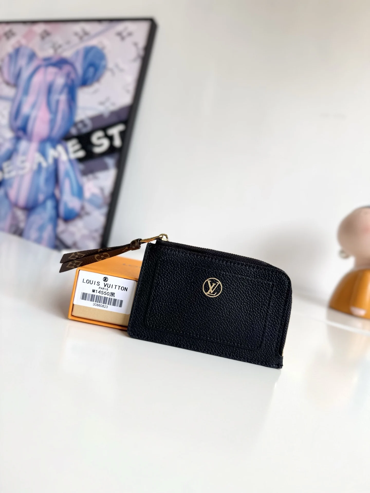 Louis Vuitton Overseas Original M14550 Low Key Card Holder Wallet