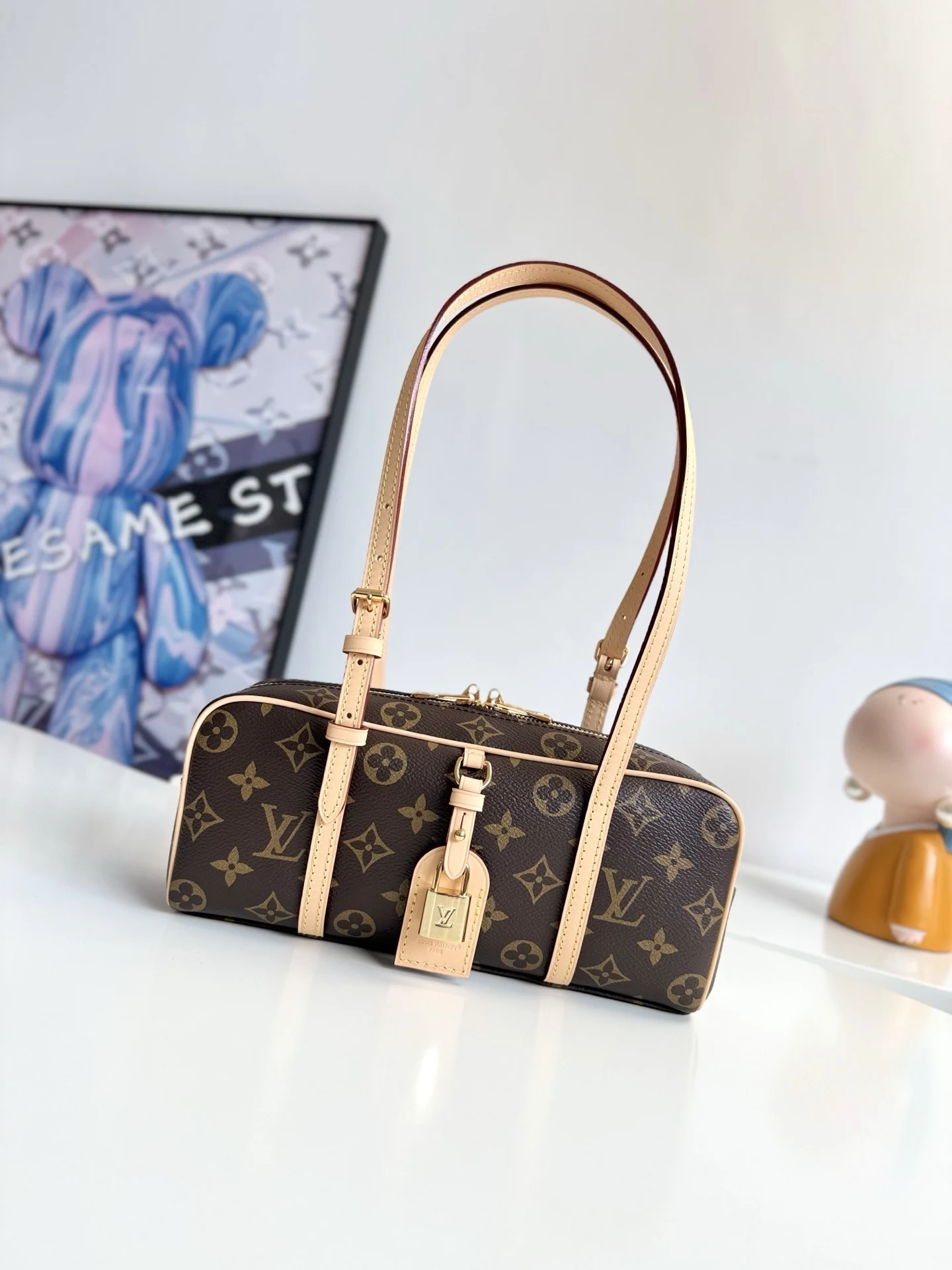 Louis Vuitton Overseas Original M47031 Cite Handbag Shoulder Bag Louis Vuitton Overseas Original M47031 Cite Handbag Shoulder Bag