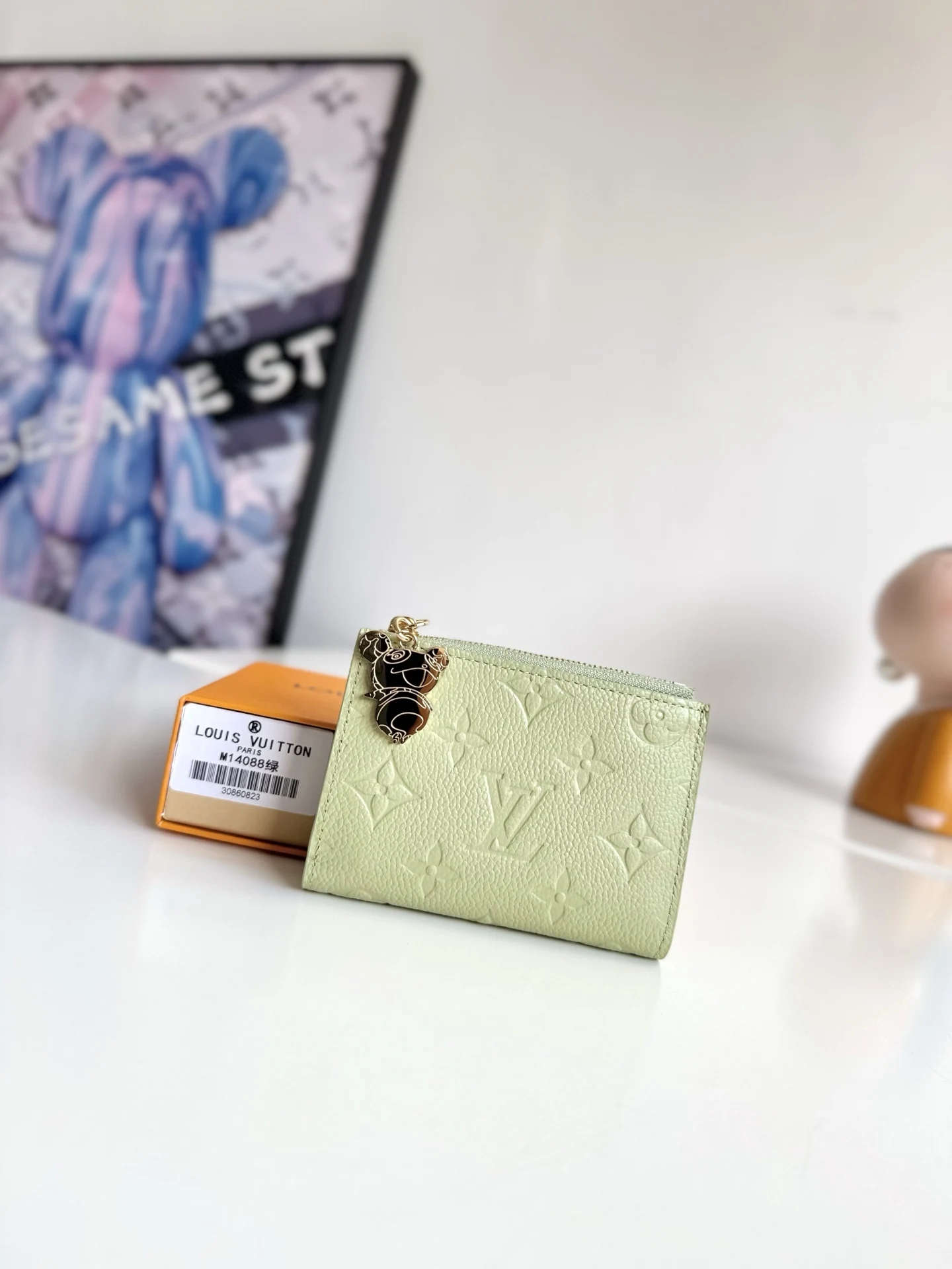 Louis Vuitton Overseas original M14088 Lisa wallet card holder