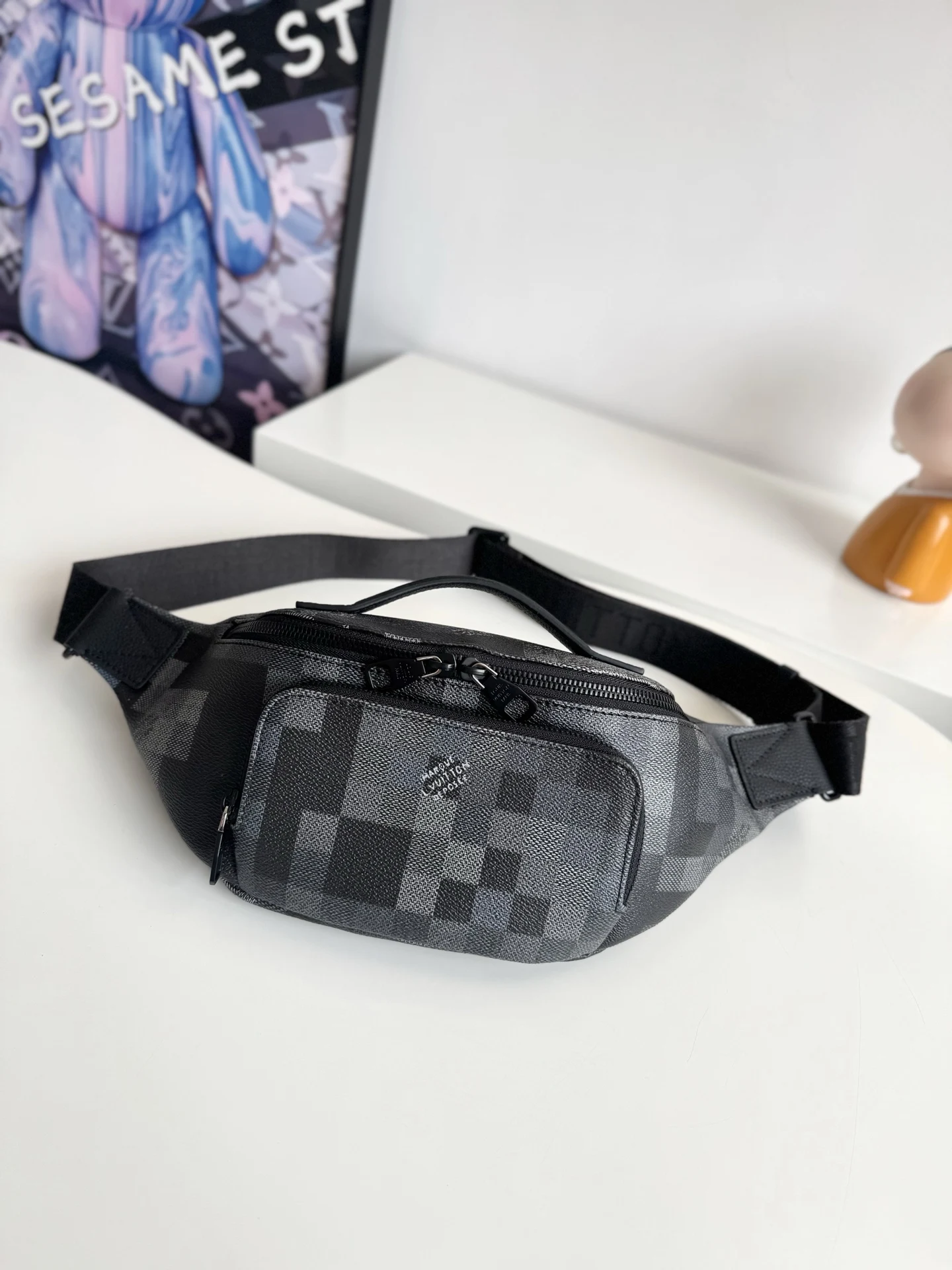 Louis Vuitton Overseas Original M14920 Rush Bumbag Waist Bag Louis Vuitton Overseas Original M14920 Rush Bumbag Waist Bag