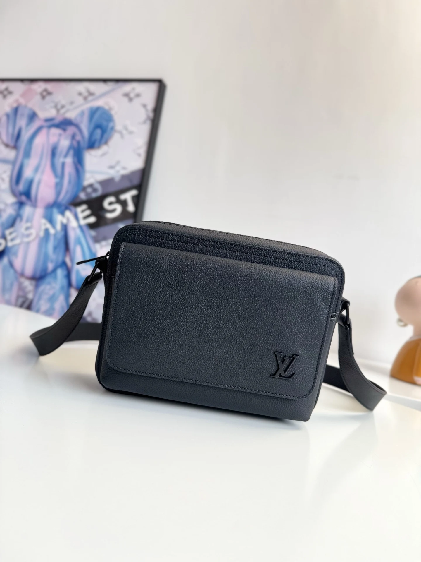 Louis Vuitton Overseas Original M15265 Boarding Messenger Bag Crossbody Bag