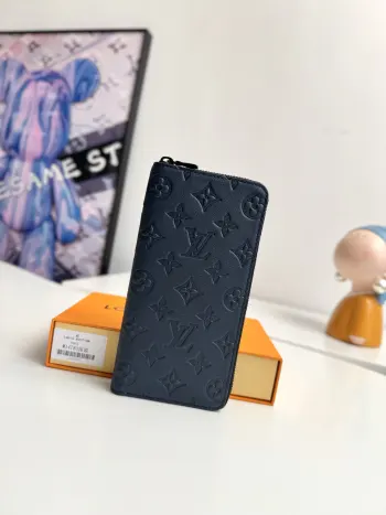 Original Overseas M14783 Zippy Vertical Wallet Replica Louis Vuitton wallets