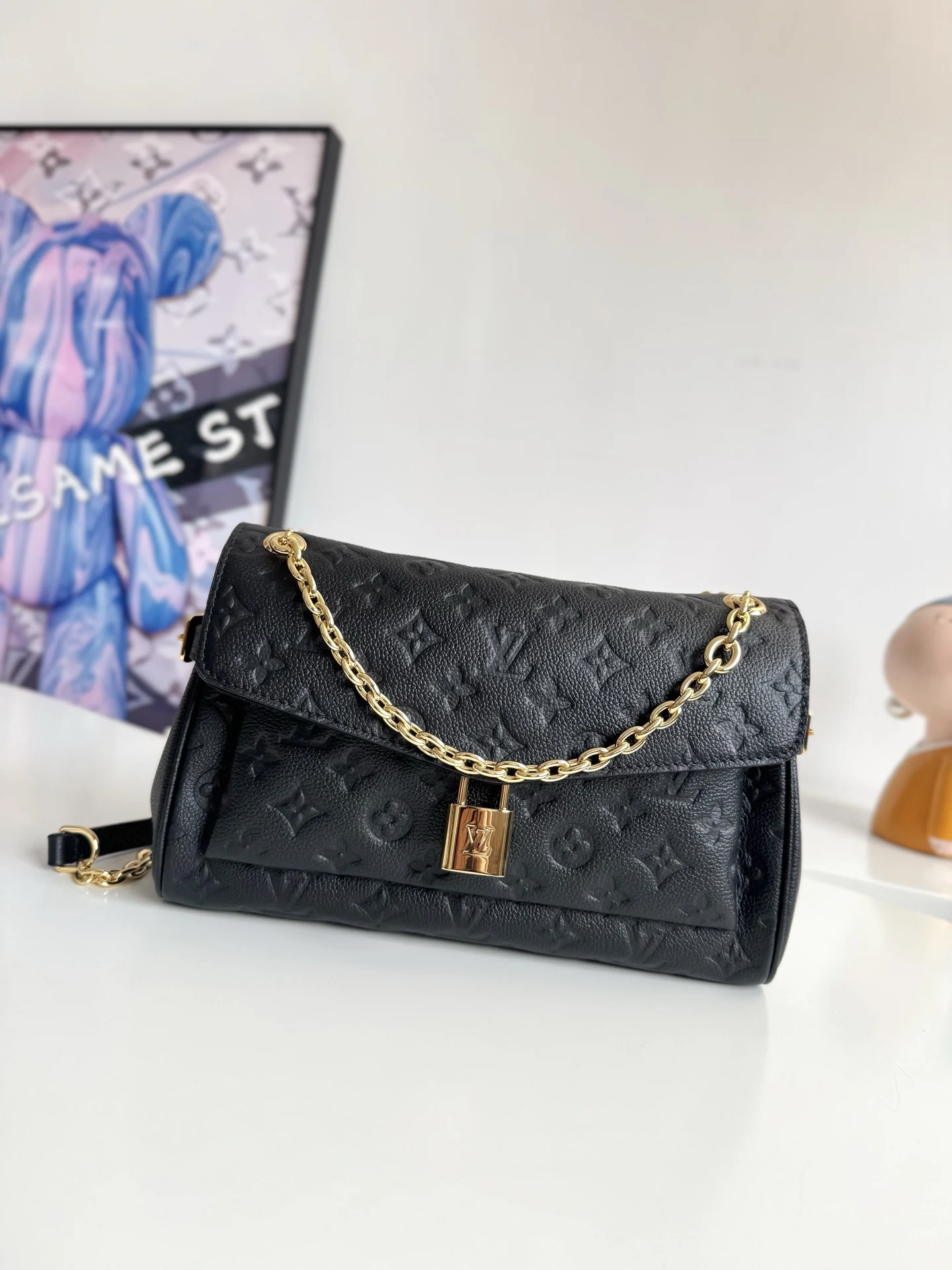 Louis Vuitton Overseas Original M14604 Anytime Flap Bag Handbag Women s Tote Crossbody Bag