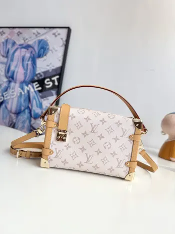 Overseas Original M26287 Side Trunk Medium Handbag Shoulder Bag Replica Louis Vuitton womens bags