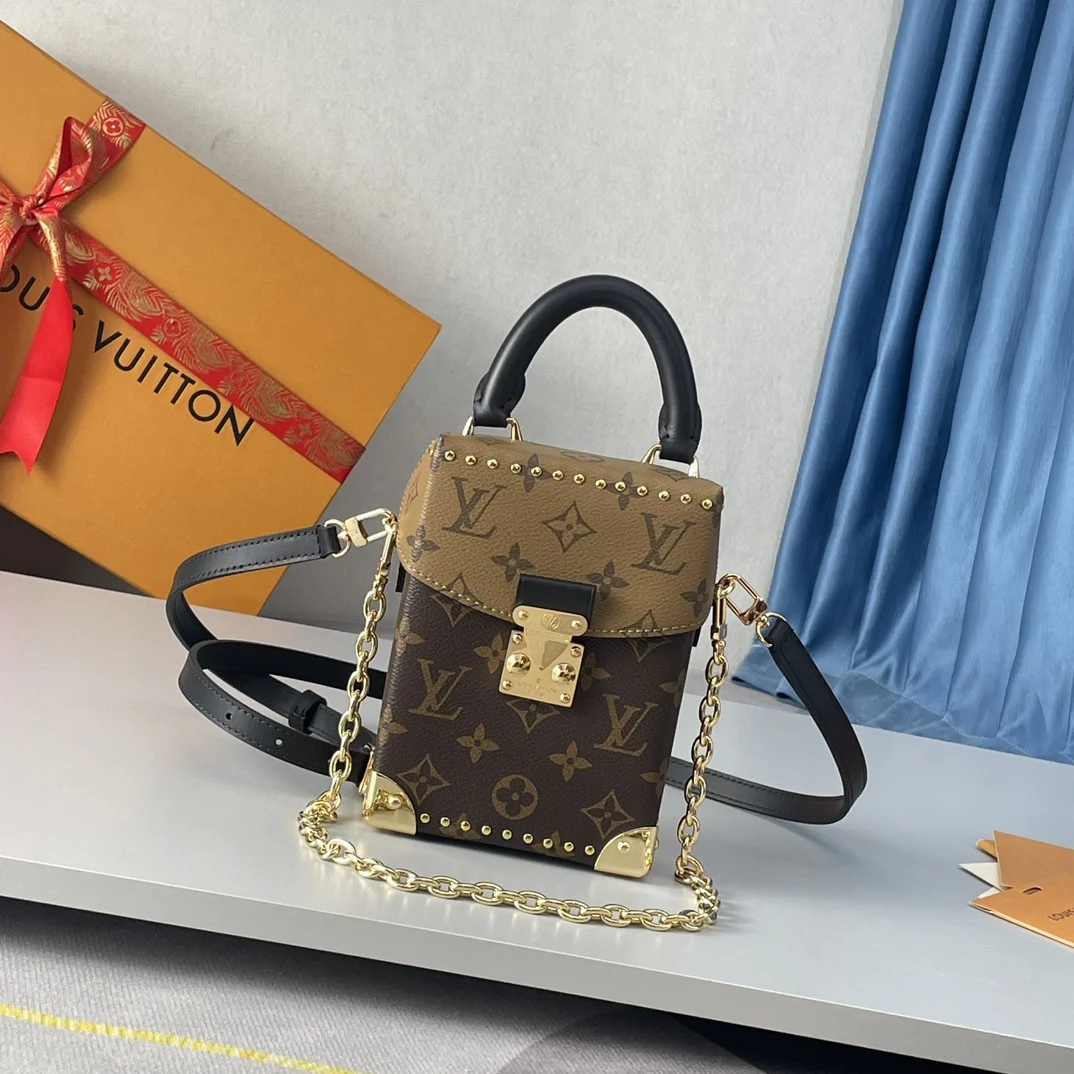Louis Vuitton Overseas Original M82465 Camera Box Handbag Crossbody Bag Louis Vuitton Overseas Original M82465 Camera Box Handbag Crossbody Bag
