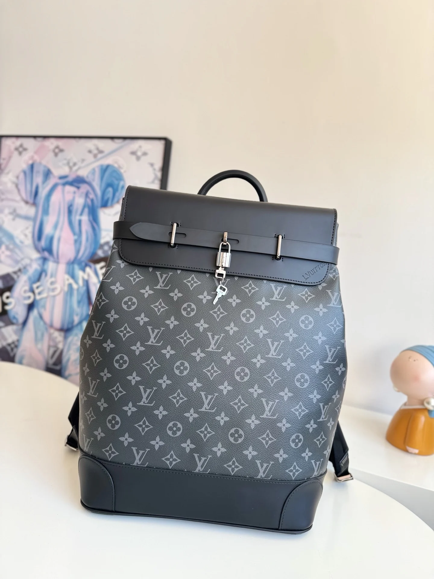 Louis Vuitton Overseas original single and double shoulder bag M44052 Steamer backpack Louis Vuitton Overseas original single and double shoulder bag M44052 Steamer backpack
