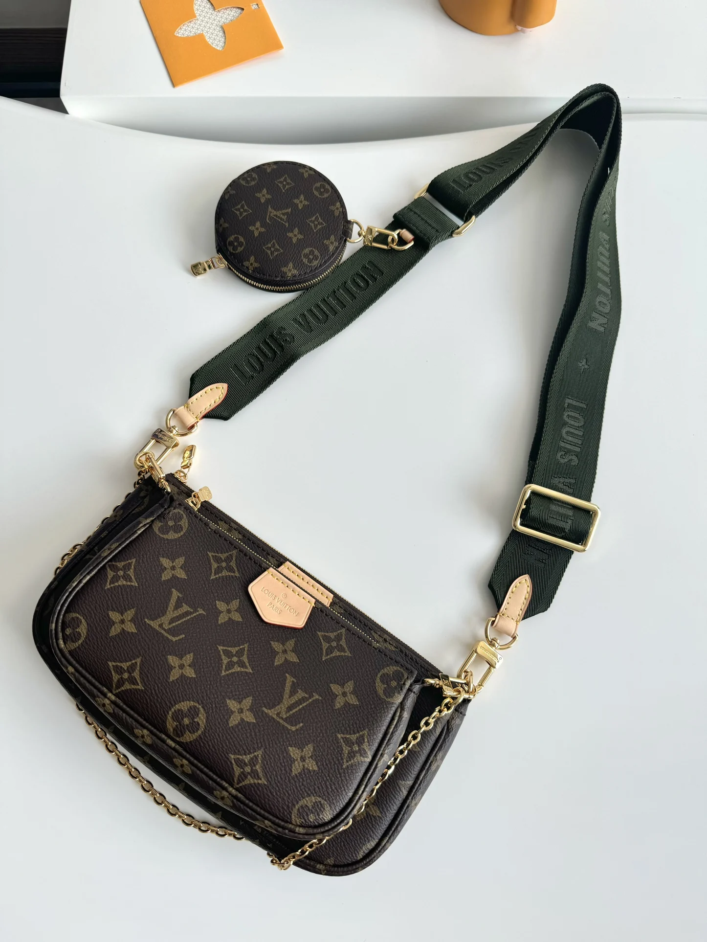 Louis Vuitton Overseas Original M44813 Multi Pochette Accessories Crossbody Bag Louis Vuitton Overseas Original M44813 Multi Pochette Accessories Crossbody Bag