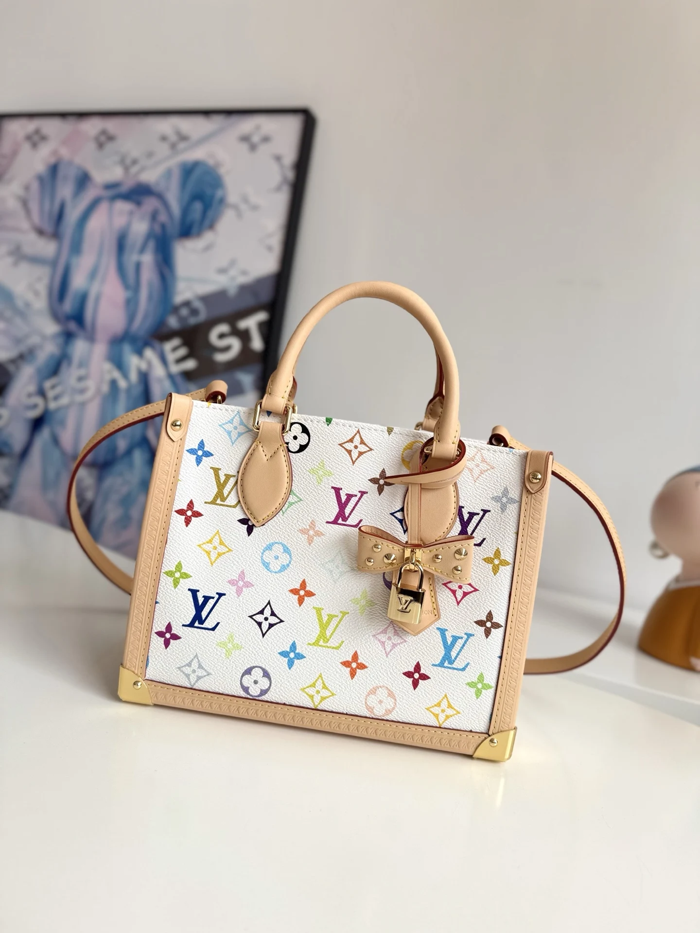 Louis Vuitton Overseas Original M27580 OnTheGo Small Handbag Tote Crossbody Bag