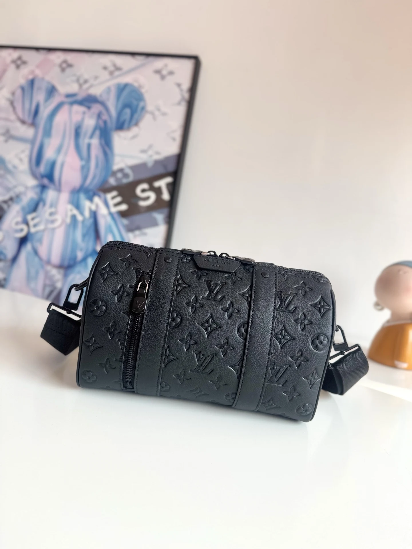 Louis Vuitton Overseas Original M26750 City Keepall Handbag Crossbody Bag Louis Vuitton Overseas Original M26750 City Keepall Handbag Crossbody Bag