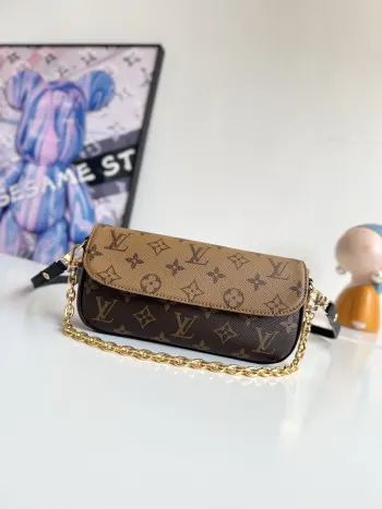 Original Overseas M26587 Wallet On Chain Ivy Crossbody Bag Replica Louis Vuitton womens bags