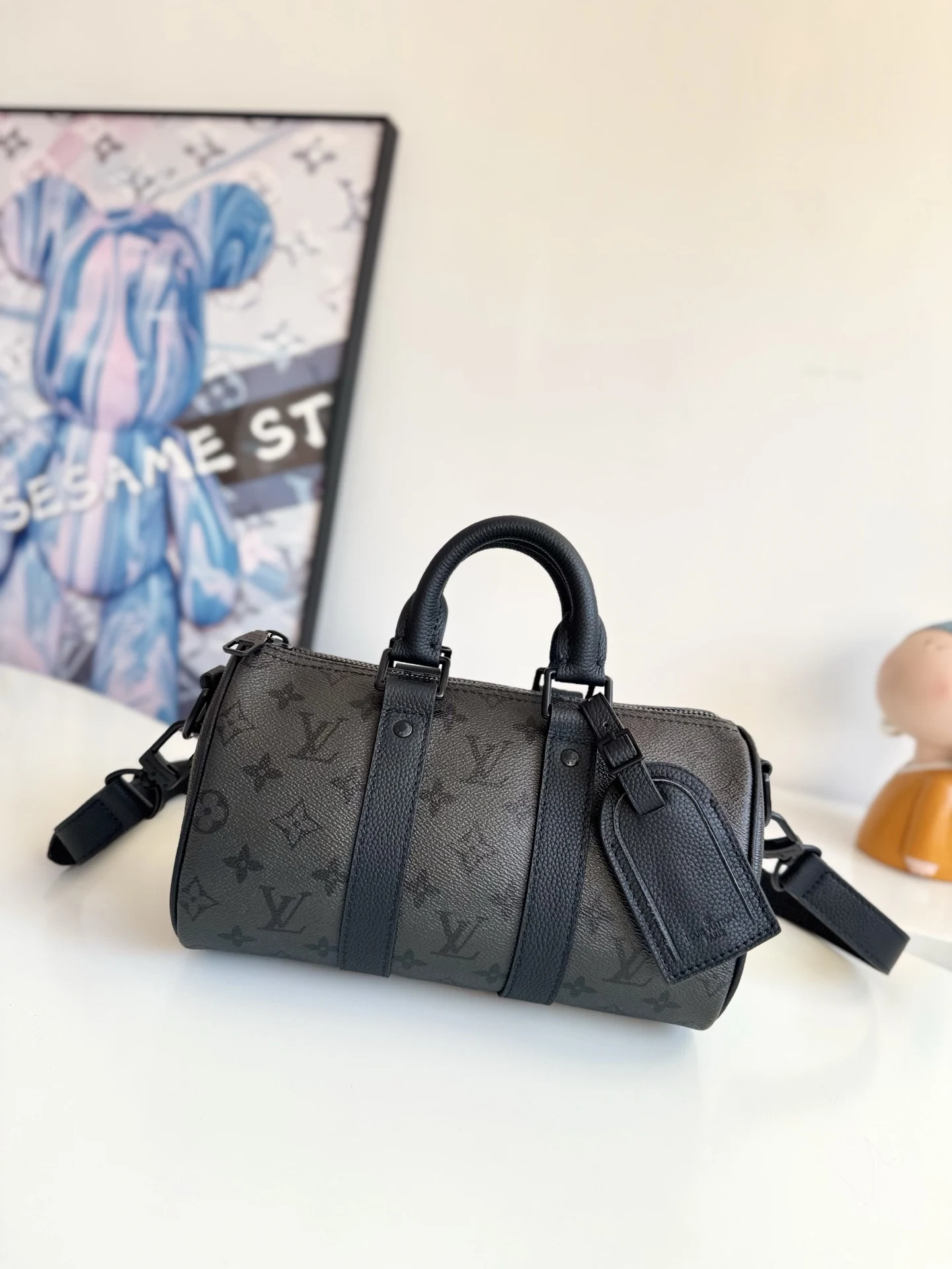 Louis Vuitton Overseas original M28369 Keepall Bandouliere 25 handbag, tote and crossbody bag.