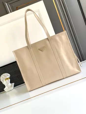 1BG460 新款油腊皮托特包 单肩背包 高仿普拉达女包