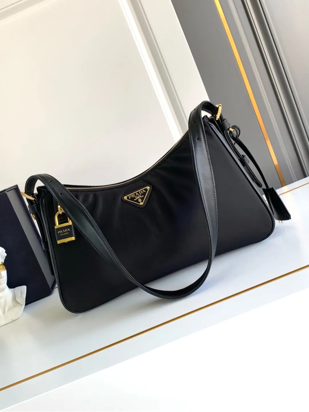 普拉达 1BC232 新款单肩包 单肩背包