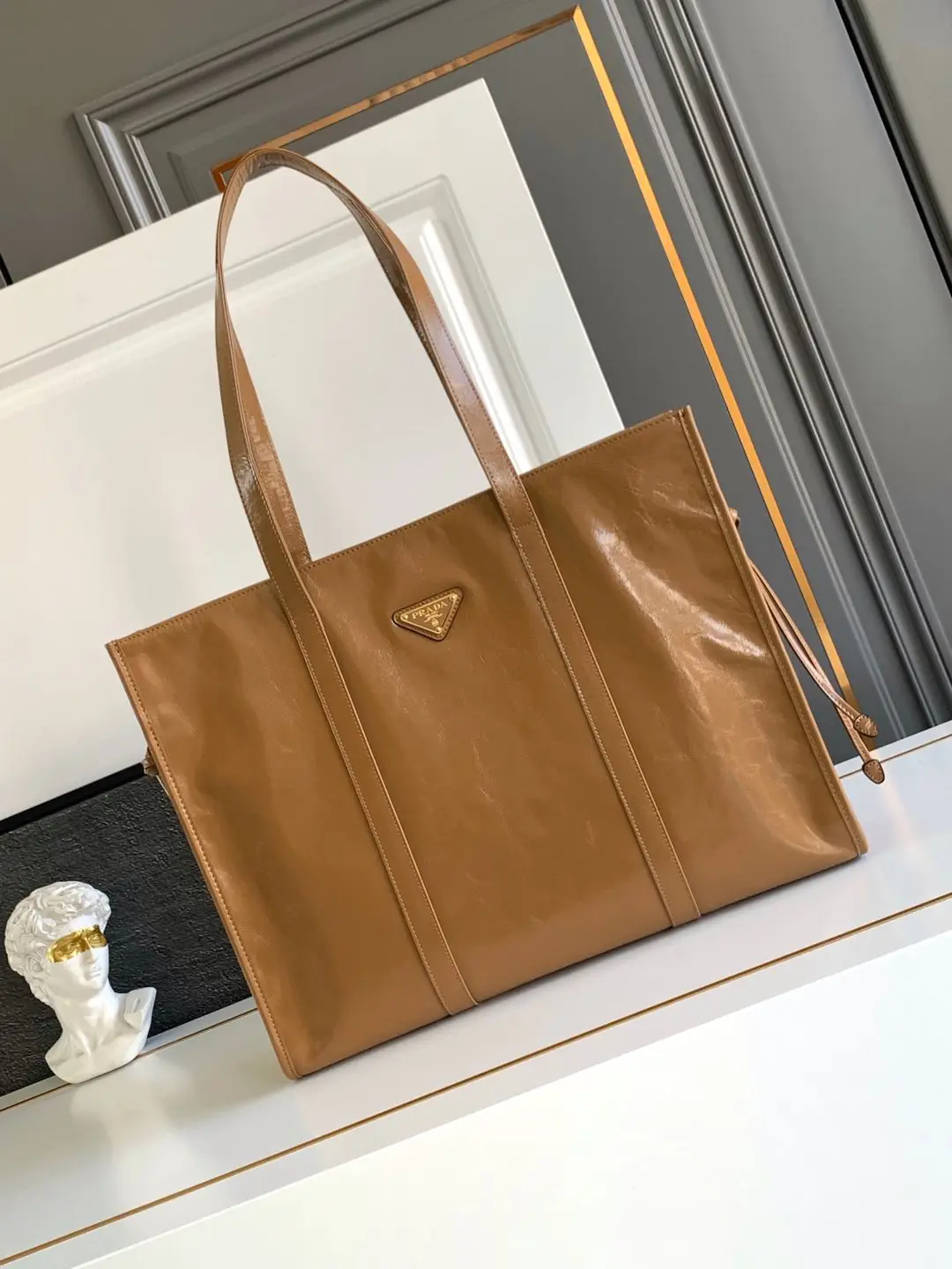 普拉达 1BG460 新款油腊皮托特包 单肩背包