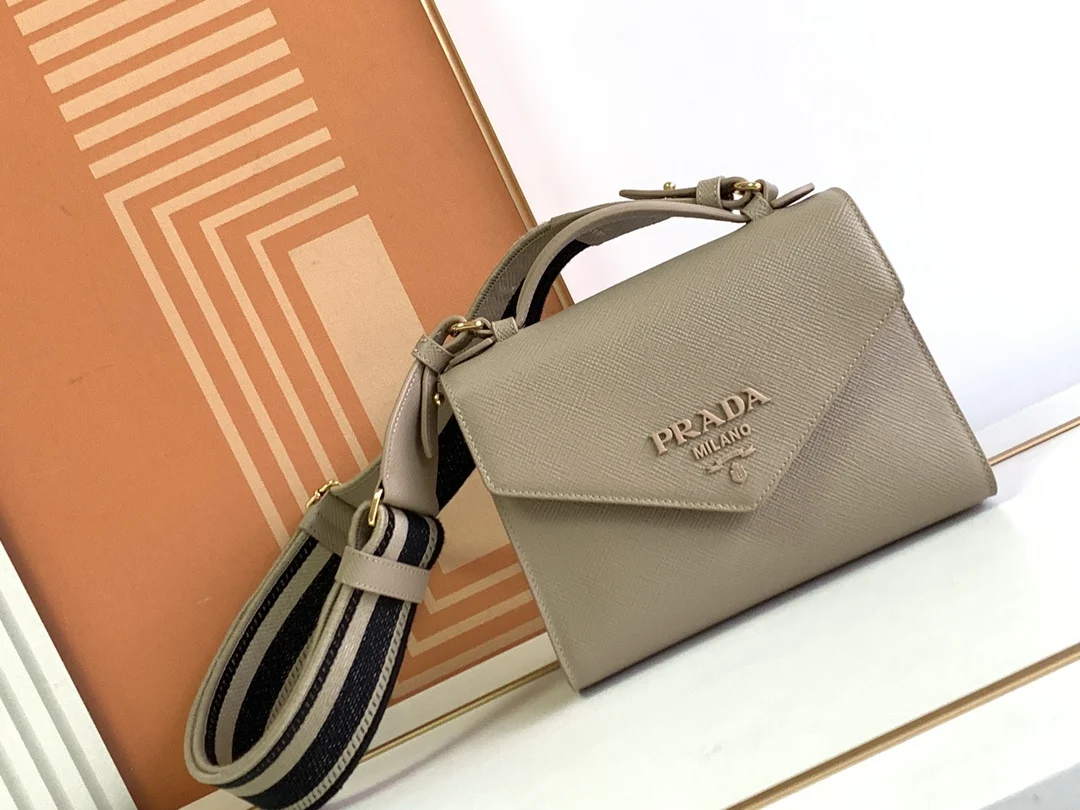 普拉达 1BD317 新款斜跨包 手提斜挎包