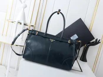 1BA433 Lux Soft油腊皮 手提斜挎包 高仿普拉达女包