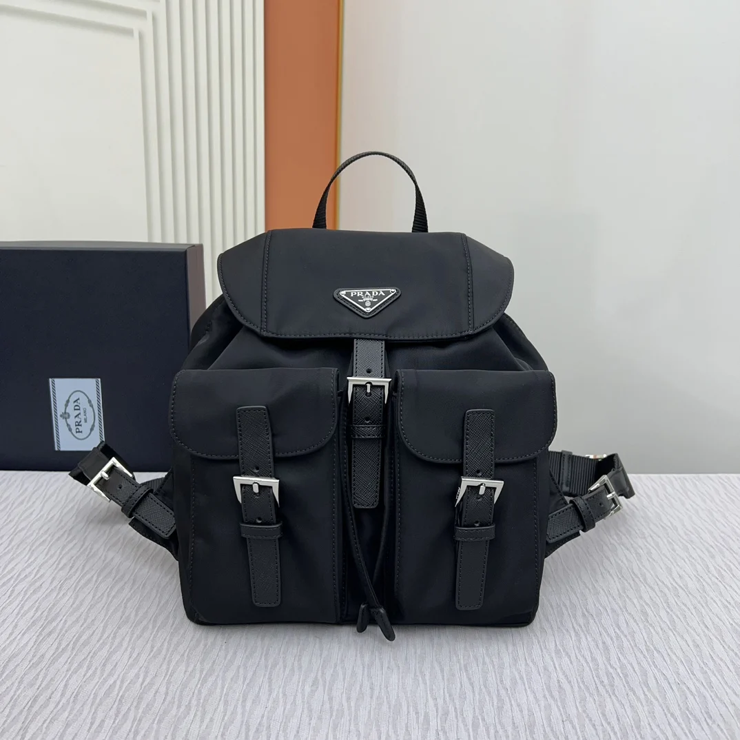 Prada 1BZ677 Small Backpack Nylon Backpack Double Shoulder Bag Prada 1BZ677 Small Backpack Nylon Backpack Double Shoulder Bag
