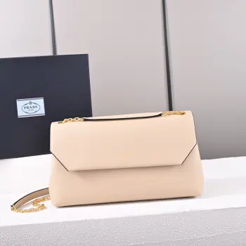 1BD367 链条包 手提包 斜挎包 高仿普拉达女包