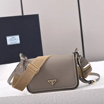 1BD372 双肩带斜挎包 高仿普拉达女包