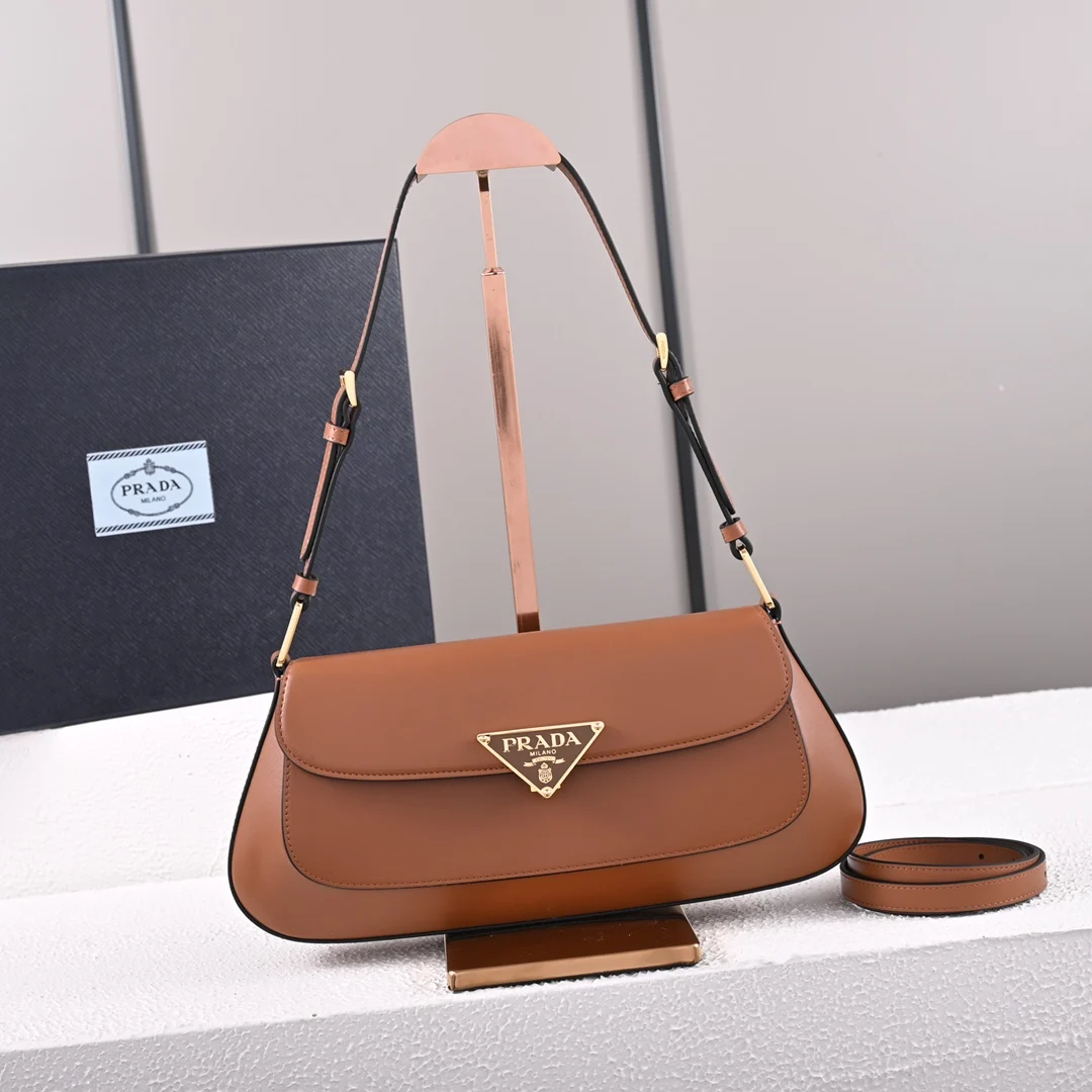 普拉达 1BD344 腋下包 单肩背包