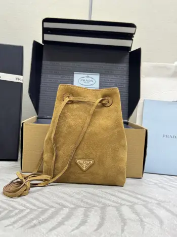 1BH221 麂皮mini小斜跨包  高仿普拉达女包