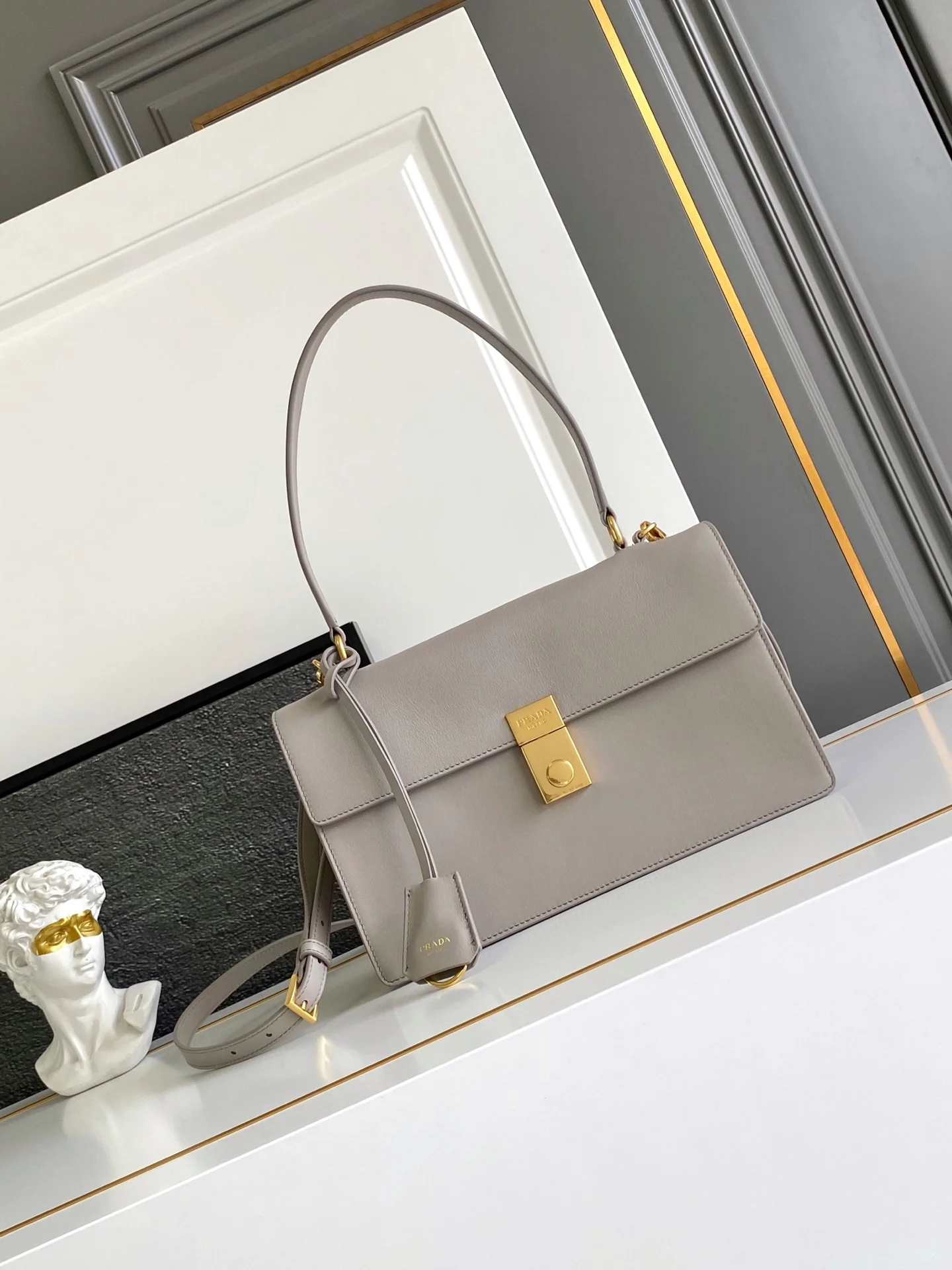 普拉达 1BN023 Soft Sound手袋 单肩背包 斜挎包